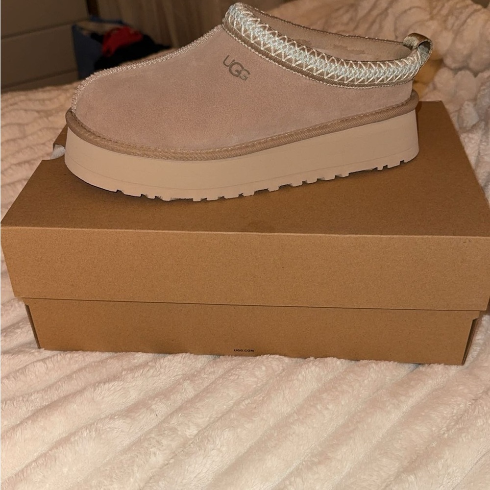 UGG Women's Tan Suede Mules
